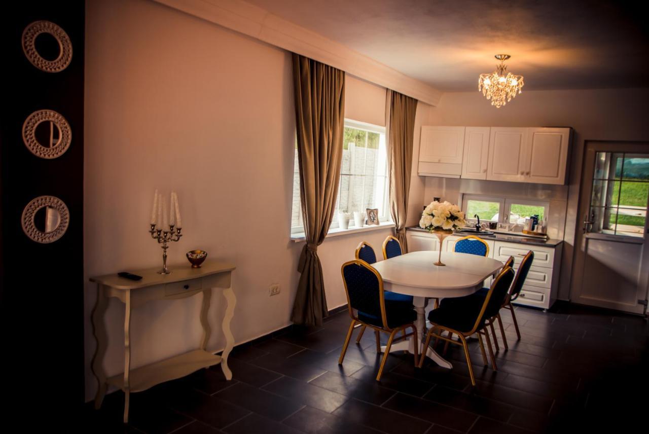 Green Hill Villa Călimăneşti المظهر الخارجي الصورة